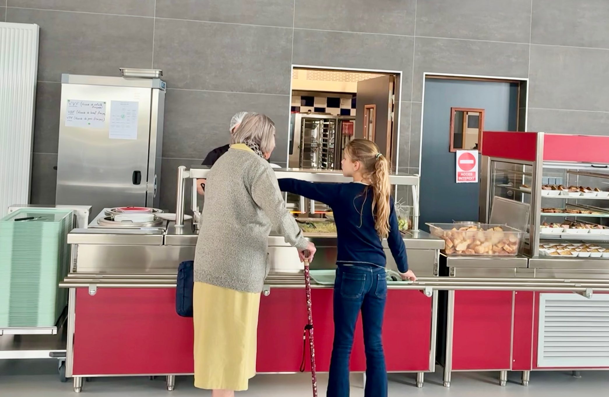 Cantine intergénérationnelle : un espace au service de la transmission